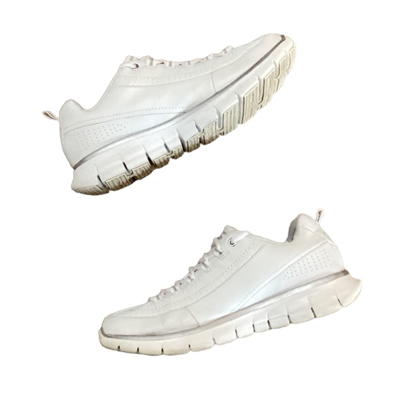 Skechers Synergy 3.0 Leather Athletic Sneakers - Picture 8 of 12